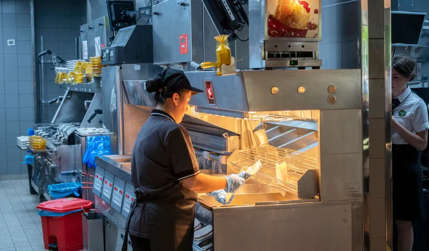 Varianta rusească a lanţului McDonald’s a rămas fără cartofi şi a scos cartofii prăjiţi din meniu