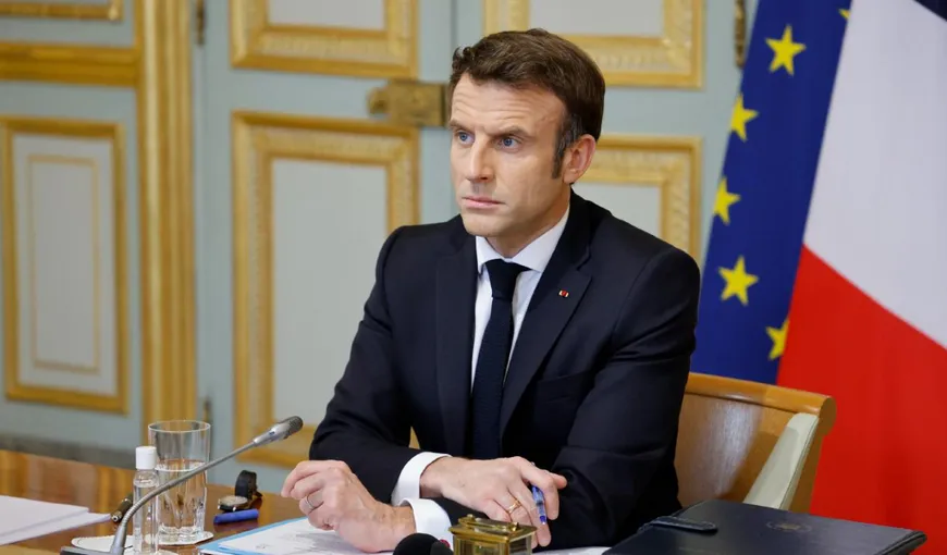 Emmanuel Macron a anunţat că remaniază guvernul francez