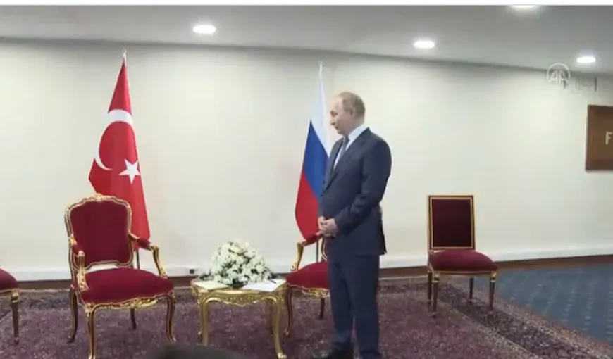 Vladimir Putin, pus într-o situaţie stânjenitoare de Erdogan VIDEO