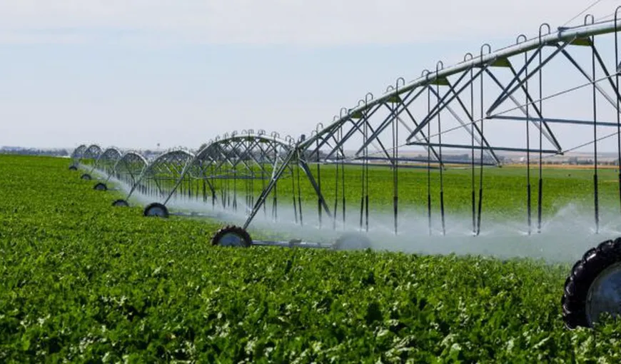 S-a terminat cu seceta în România! Veşti uriaşe pentru agricultori! Guvernul va investi 1,5 miliarde de euro în sistemul naţional de irigaţii!