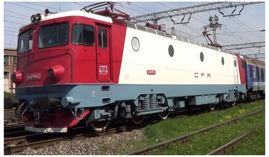 Un tren plin cu pasageri s-a stricat în drum spre Bucureşti. Care a fost întârzierea