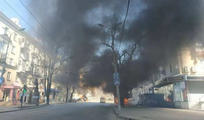 Primarul oraşului Doneţk îi acuză pe ucraineni de atrocităţi în oraş. 13 civili ar fi fost ucişi în bombardamentele de luni