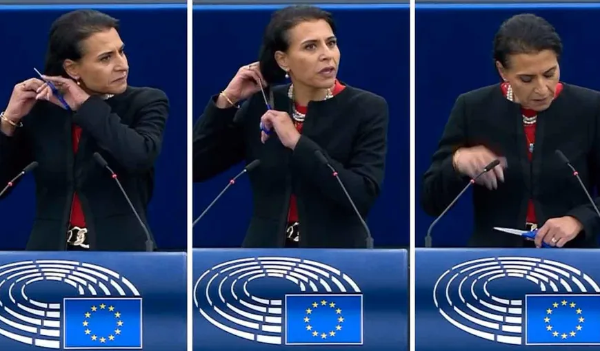 O europarlamentară şi-a tăiat părul în timpul discursului său din Parlamentul European în semn de susţinere pentru demonstraţiile din Iran după moartea Mahsei Amini – VIDEO