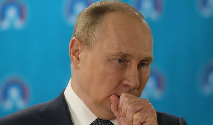 Presa internaţională lansează noi zvonuri despre starea de sănătate a lui Putin. Liderul de la Kremlin ar suferi de stări de greaţă, tuse constantă şi ar fi slăbit 8 kilograme