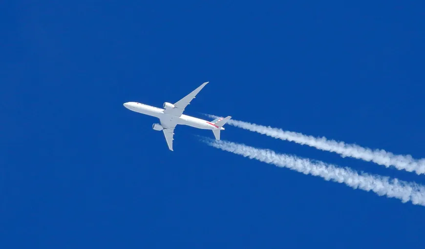 Autoritatea Aeronautică civilă i-a răspuns deputatului Mihai Lasca, care a întrebat în mod oficial ce sunt „liniile albe de pe cer”