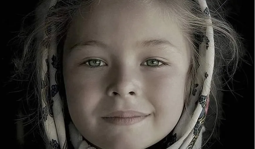 Portretul unei fetiţe din Maramureş, cea mai premiată fotografie din lume. Autorul este un artist din Târgu Mureş