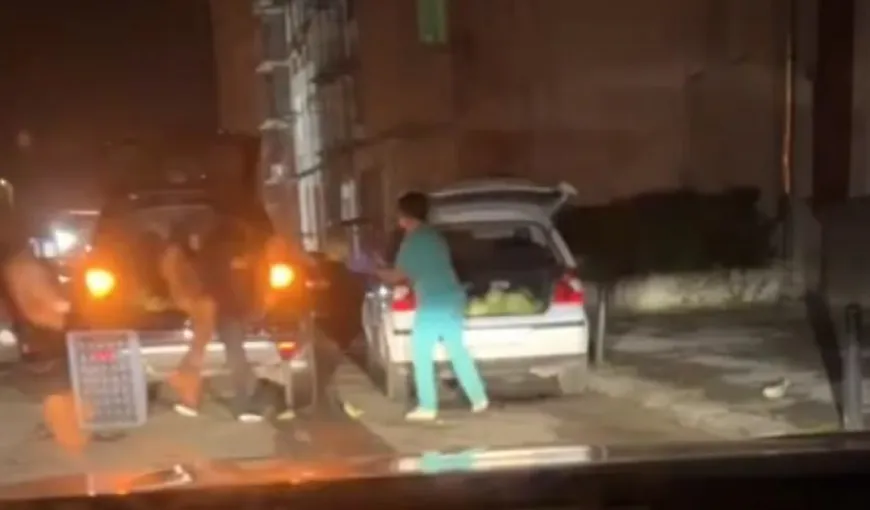 Infirmieră filmată când a încărcat varză în portbagajul mașinii lângă Spitalul Județean Târgu Jiu