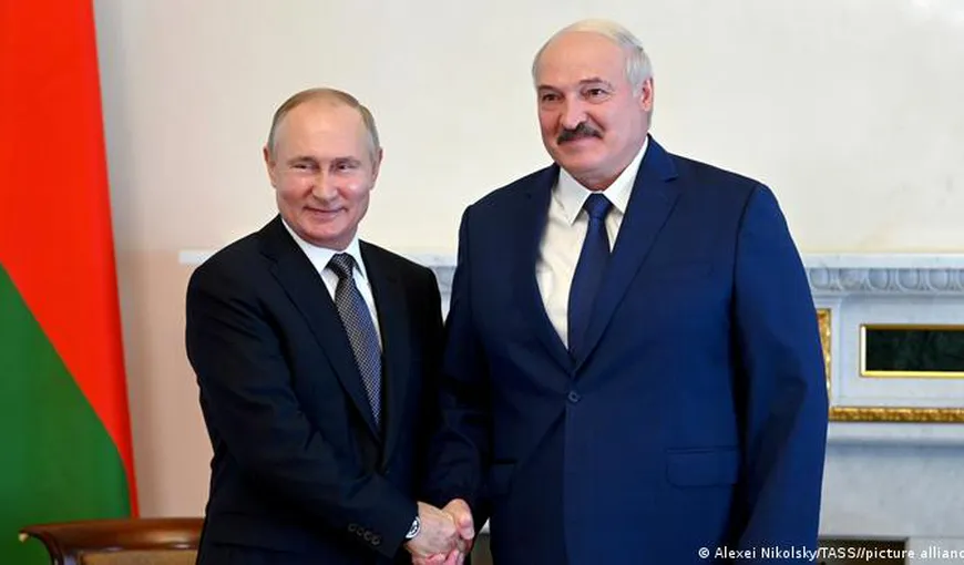 Alexander Lukașenko ar putea fi eliminat de Vladimir Putin dacă refuză să se implice în războiul din Ucraina