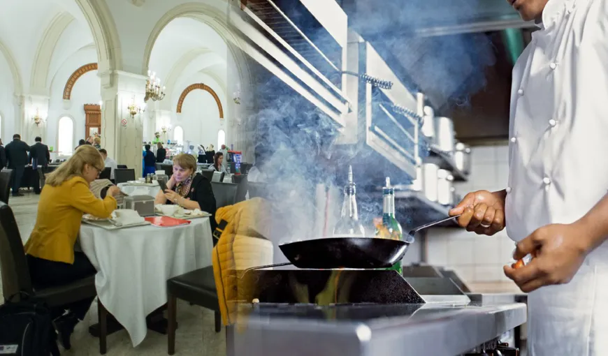 Ce salariu are un bucătar în cantina Parlamentului României. Există și „spor de condiții vătămătoare” de 551 de lei