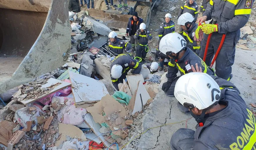 România trimite o nouă echipă RO-USAR de căutare-salvare în Turcia. Echipele actuale au reușit să salveze mai mulți oameni prinși sub dărâmături după cutremure VIDEO
