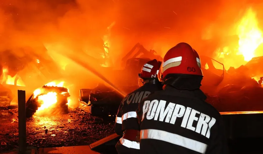 Incendiu uriaș la un spital din Cluj-Napoca. A fost activat planul roșu de intervenție. Zeci de pacienți evacuați