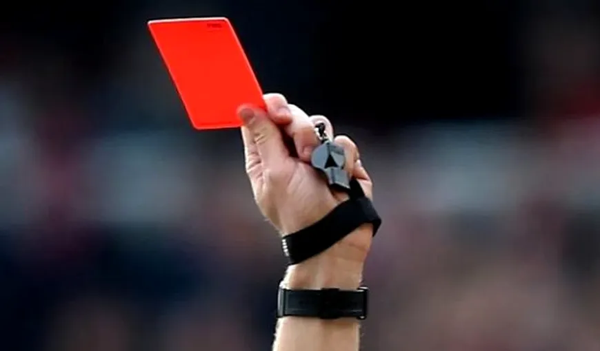 CUTREMUR în fotbalul românesc: 20 de arbitri sunt anchetaţi de Comisia de Integritate a FRF pentru că ar fi jucat la pariuri