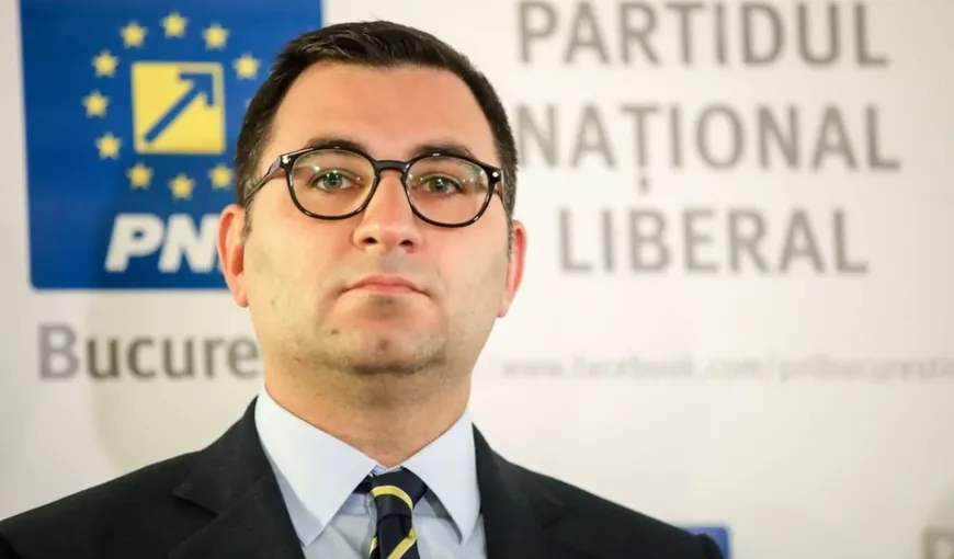 Cristian Băcanu îşi cheamă colegii la „revoluţie” în PNL: „Cine a luat decizia ca PNL să susţină un prag de 250.000 lei pentru abuzul în serviciu? Votul din Senat e o greşeală”