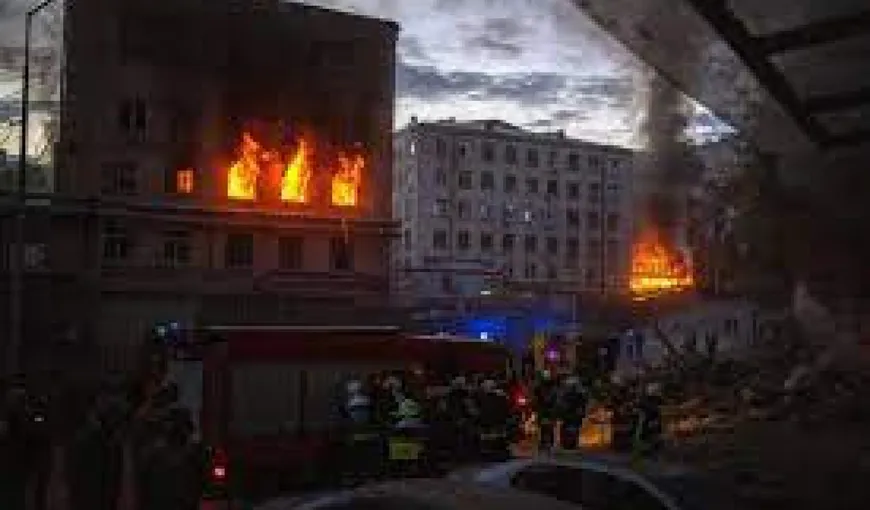 Explozii luni noapte în Kiev. Continuă luptele intense în Bahmut, în timp ce Ucraina primeşte primele tancuri din Marea Britanie