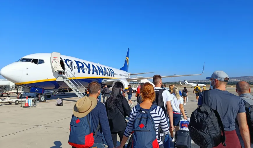 Vacanțele ar putea să fie mai scumpe. Ryanair estimează scumpiri ale biletelor de avion de până la 15%
