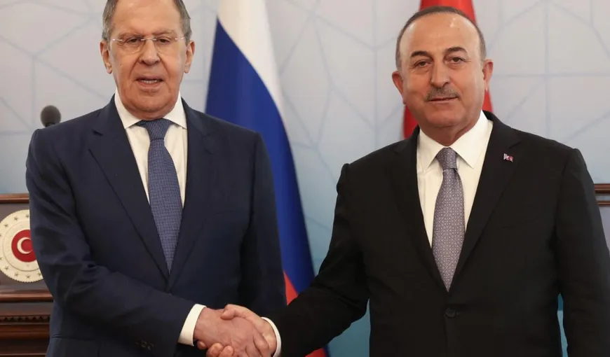 Ministrul de externe al Rusiei, Serghei Lavrov, s-a întâlnit la Ankara cu omlogul său turc: „Negocierile nu pot avea loc decât în baza luării în considerare a intereselor ruseşti”