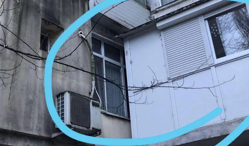 Revoltător: o familie de români s-a trezit cu balconul acoperit de un alt balcon, improvizat, construit de vecin