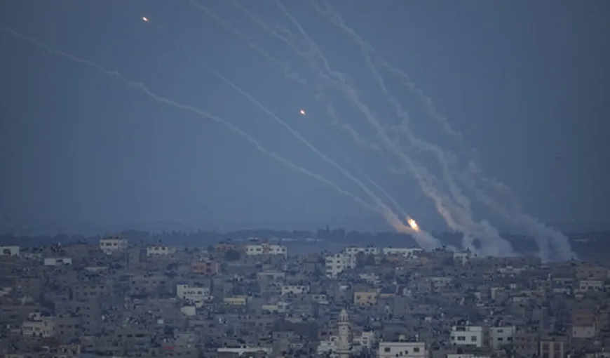 Israelul sub asediu! Grupările islamiste din Fâşia Gaza continuă atacul cu rachete, inclusiv asupra Ierusalimului