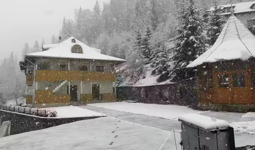 Val de aer polar peste România. Ninge ca în toiul iernii în unele zone. Când scăpăm de frig. Prognoza meteo pentru luna mai