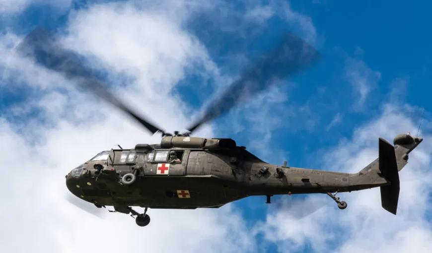 Parteneriat româno-american în vreme de război ruso-ucrainean: elicopterele Black Hawk ajung la Bacău