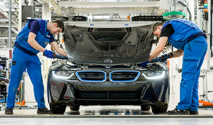 Câți bani câștigă un angajat BMW. Ce salarii primesc tehnicienii, inginerii și managerii