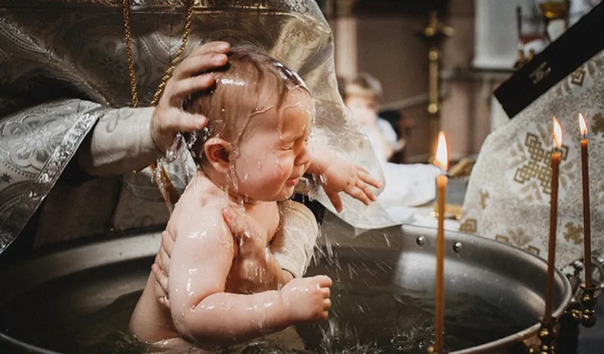 Ce i-a cerut Biserica Ortodoxă Română unui medic de familie pentru botezarea unui copil. „Credeam că le-am văzut pe toate!”