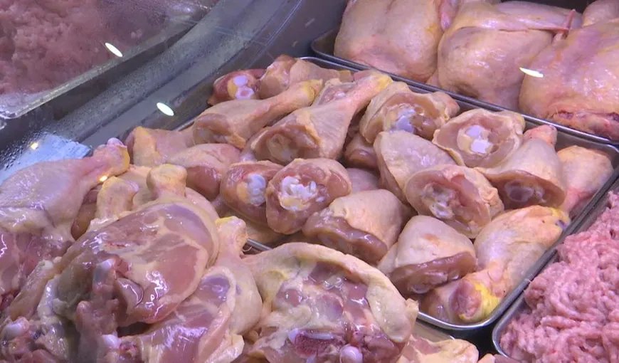 Carne de pui cu salmonella descoperită în România. Produsul a fost retras de la vânzare