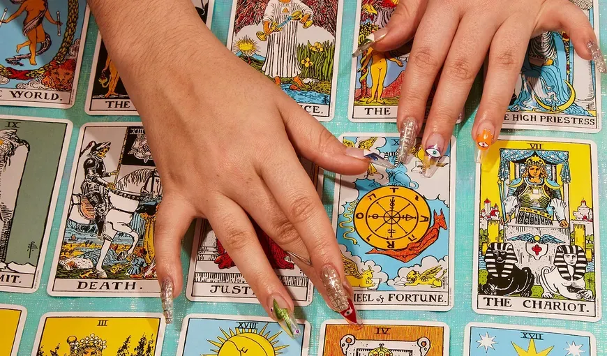 Horoscop Tarot 2023. Nu aduce anul ce aduce ceasul. Care sunt cele 3 zodii care se îmbogățesc peste noapte. Nativii sunt mângâiați de soartă
