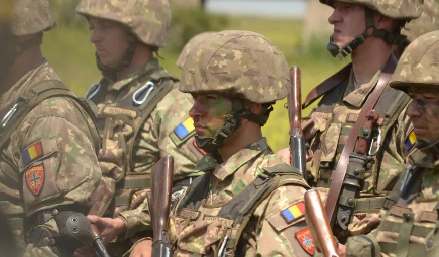 Armata Română cheamă tinerii să apere țara. S-a dat startul recrutărilor masive