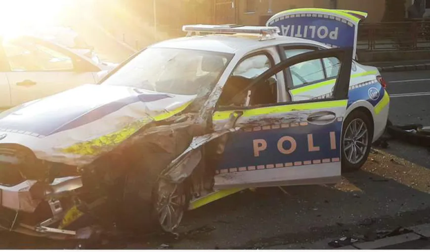 Trei maşini BMW ale Poliţiei, implicate în accidente rutiere. Unul dintre evenimente s-a soldat cu un mort