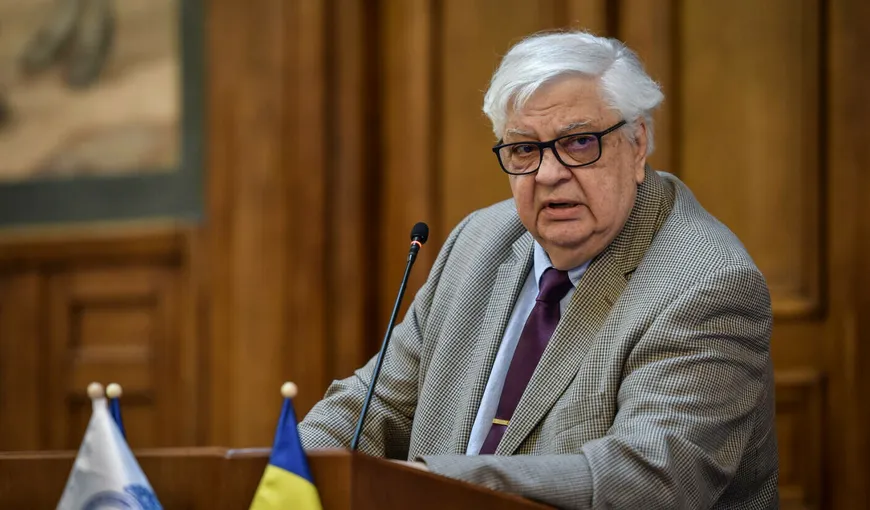Profesorul Mircea Coşea nu vede cu ochi buni noul pachet fiscal: „Guvernul vrea doar să ia bani cu japca, de unde se poate, fără niciun fel de grijă pentru viitor”