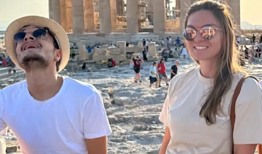 Cine e bărbatul cu care Simona Halep se află în vacanţă la Atena. Prima reacţie a sportivei: „Un milion de motive pentru a zâmbi şi a râde”