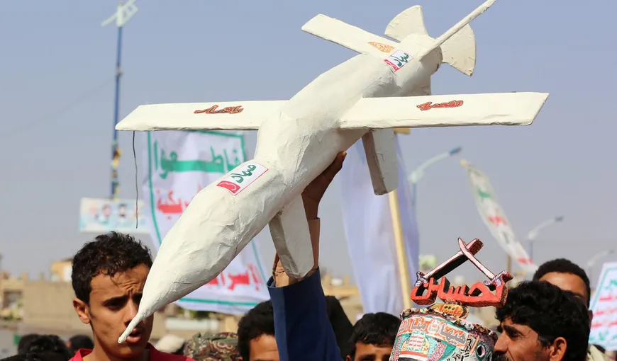 Rebelii houthi din Yemen au atacat Israelul cu drone. Bombardamente intense în Fâșia Gaza