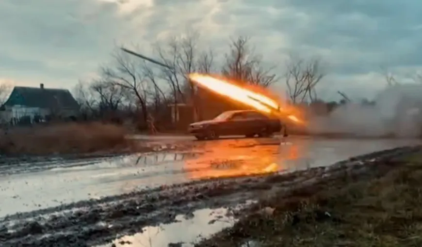 Ucraina luptă cu Rusia folosind mașini BMW cu lansatoare de ranchete încorporate. Cum arată arma improvizată ce provoacă distrugeri în masă