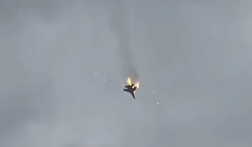 Avion militar rusesc, prăbuşit în Marea Neagră. Ar fi fost lovit din greşeală chiar de ruşi VIDEO