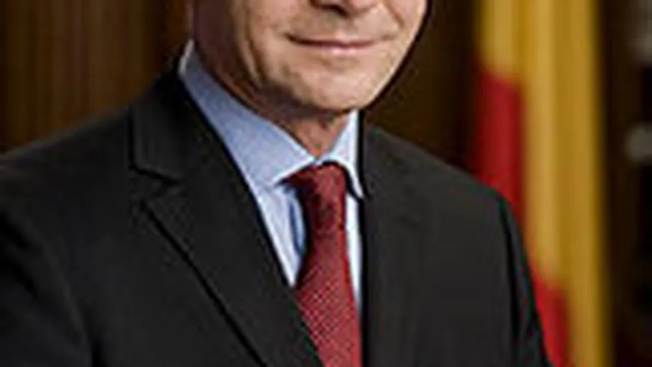 Basescu: Nu am iesit din criza, am iesit din zona de risc