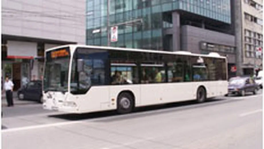 BRD contraataca: Si clientii sai pot plati calatoriile cu autobuzul cu carduri contactless