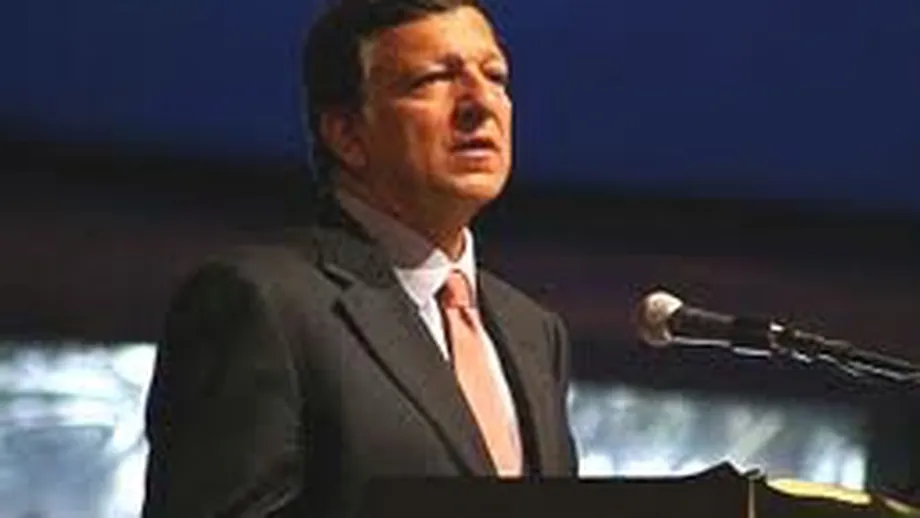Jose Manuel Barroso ii critica pe euroscepticii britanici care se bucura de criza din zona euro