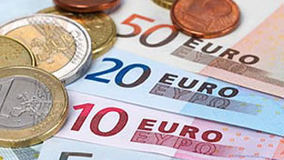 FMI vrea noi reduceri ale salariilor si drepturilor angajatilor in Grecia