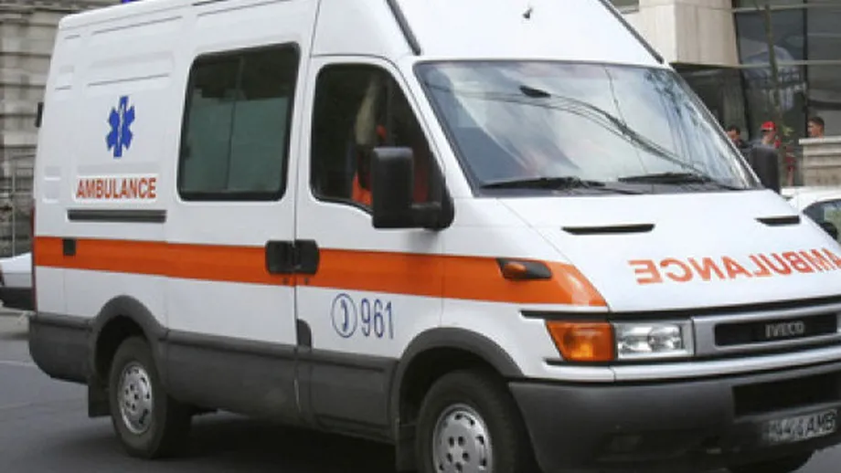 Un barbat din Iasi si-a dat foc in sediul unei banci