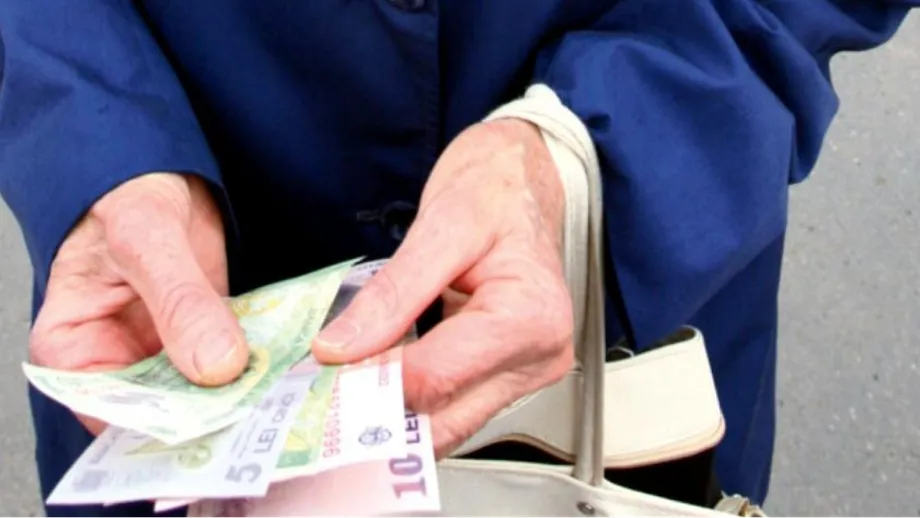 Pensii 2023. Care categorie de români iese la pensie anul acesta și ce se întâmplă cu pensia pentru limita de vârstă