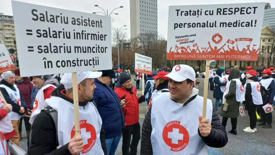 Angajații din sănătate protestează. Se cer majorări salariale de 15%. Se anunță grevă generală