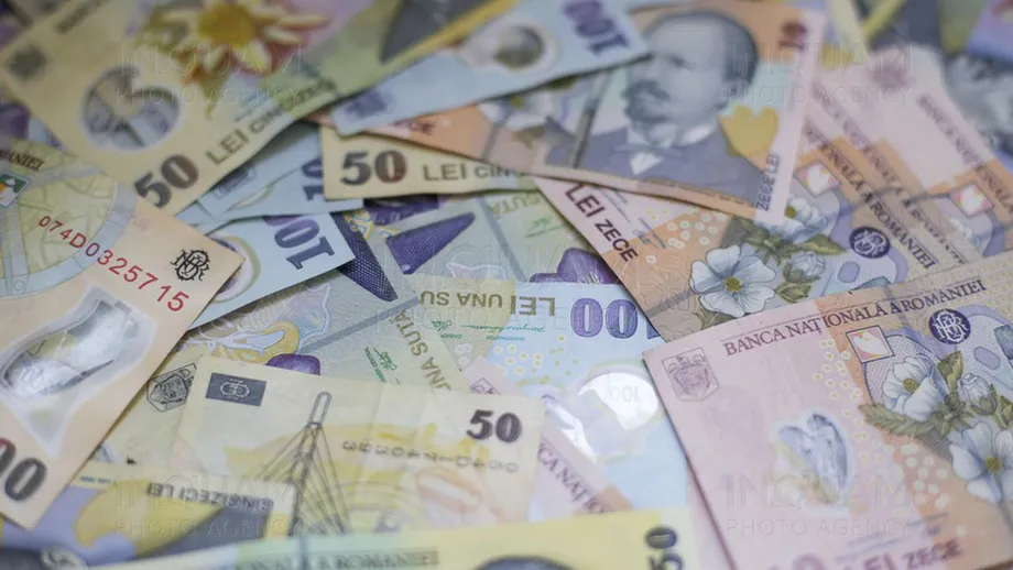 Salariile din mediul privat vor creşte în România cu până la 20% în 2023