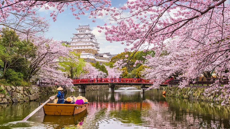 Tot mai mulți români vor să viziteze Japonia. Cererea turiștilor a înregistrat o creştere de peste 100% în lunile de vară