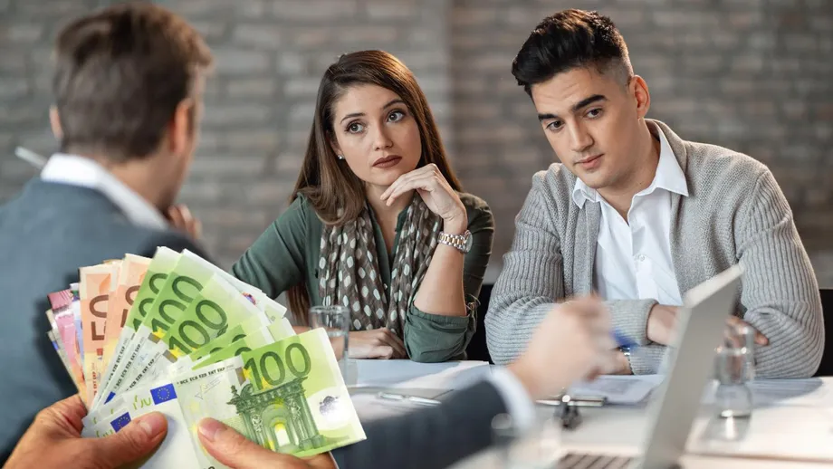 Cum să obții o dobândă mai bună pentru credit de la bancă? Trucul perfect legal prezentat de un agent imobiliar