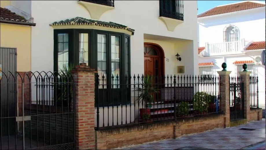 Atenţie la tranzacţiile imobiliare! Amenzi de până la 100.000 de euro pentru vânzările care atrag atenţia autorităţilor fiscale