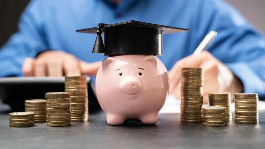 Ministerul Educației, anunț de ultim moment despre orele de Educație Financiară „Ne dorim mai mult”