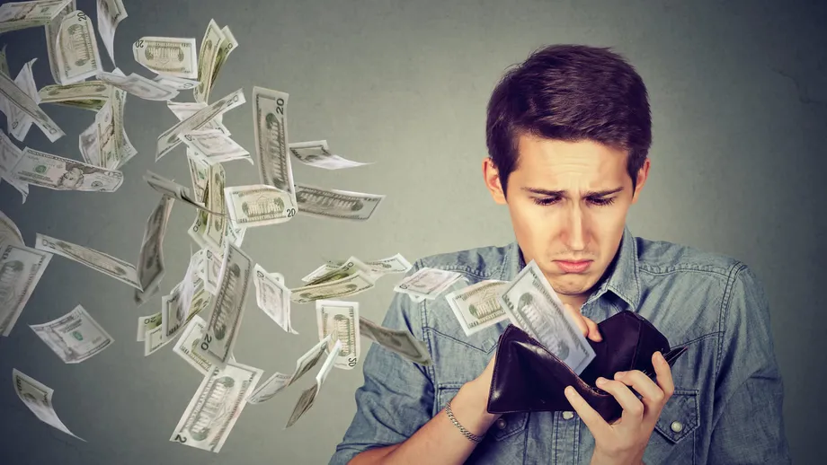 Sondaj: 37% dintre români nu reuşesc să economisească niciodată