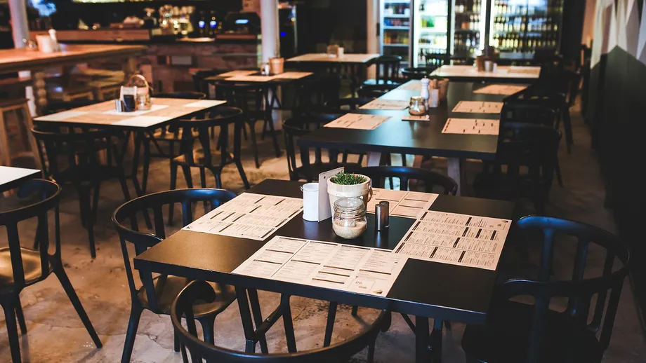 Un celebru lanț de restaurante intră în faliment. Compania vrea să vândă toate cele 100 de locații