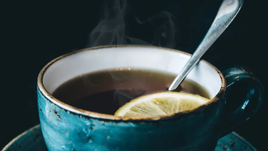 Băuturi care susțin sănătatea creierului. Ce lichid este recunoscut ca un adevărat detoxifiant natural și ajută la memorie și tensiune